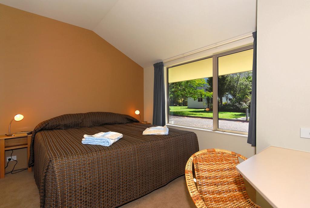 Mount Richmond Estate Motels Rai Valley Room photo